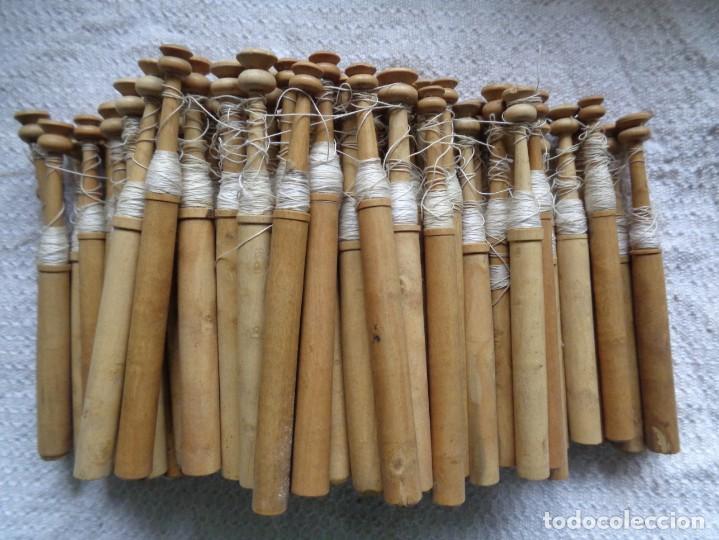 Antig&uuml;edades: LOTE DE 90 ANTIGUOS BOLILLOS. - Foto 1