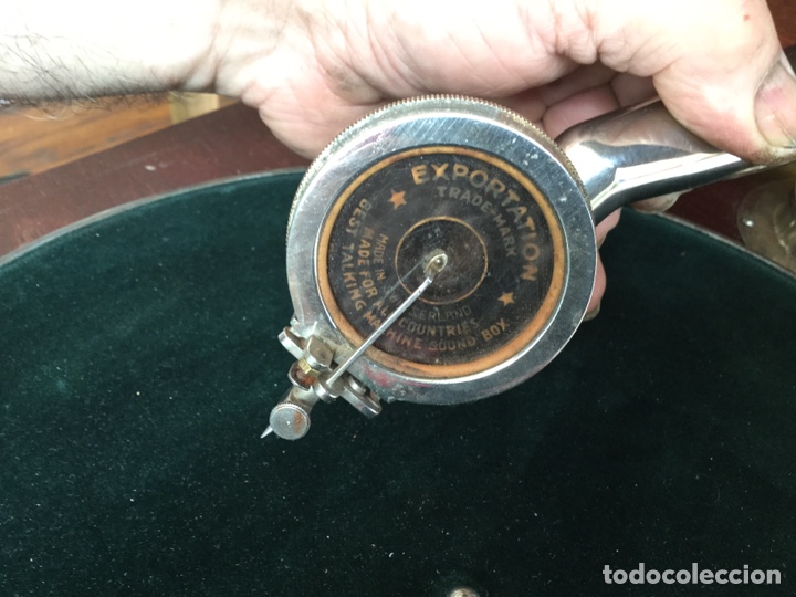 Antig&uuml;edades: Gramofono de caja antiguo. - Foto 2