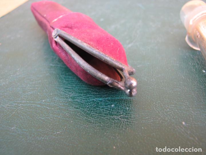 Antig&uuml;edades: 11.- Estuche practicante publicidad Ceregumil - Foto 4