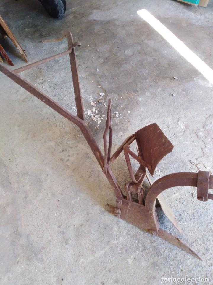 Antig&uuml;edades: antiguo apero de labranza de hierro - 3 - Foto 10