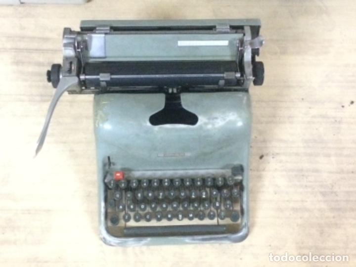 Antig&uuml;edades: M&Aacute;QUINA DE ESCRIBIR HISPANO OLIVETTI , LEXIC&Oacute;N 80. - Foto 2
