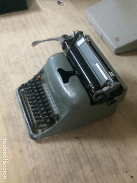Antig&uuml;edades: M&Aacute;QUINA DE ESCRIBIR HISPANO OLIVETTI , LEXIC&Oacute;N 80. - Foto 7