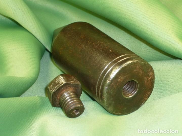 Antig&uuml;edades: Plomada Construcci&oacute;n SIN nuez. Cabeza tornillo roscada. Plumb bob Construction WITHOUT nut. Threaded - Foto 10