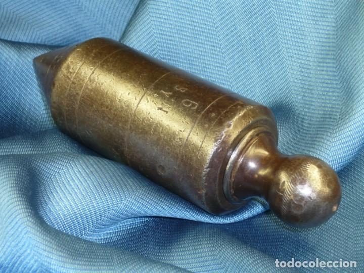 Antig&uuml;edades: Plomada Construcci&oacute;n SIN nuez. Siglas y n&uacute;mero Plumb bob Construction WITHOUT nut. Initials number. - Foto 4