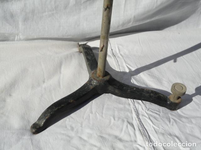 Antig&uuml;edades: BALANZA BASCULA DE PRECISI&Oacute;N PARA PESAR HILO O LANA. - Foto 7