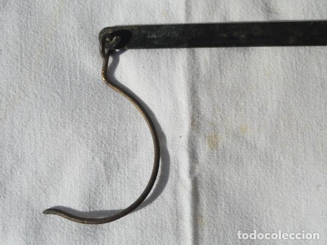 Antig&uuml;edades: BALANZA BASCULA DE PRECISI&Oacute;N PARA PESAR HILO O LANA. - Foto 12