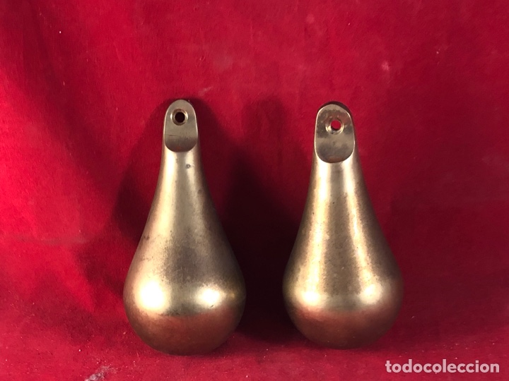 Antig&uuml;edades: PERAS DE BRONCE 12cm PESO 2kg - Foto 1