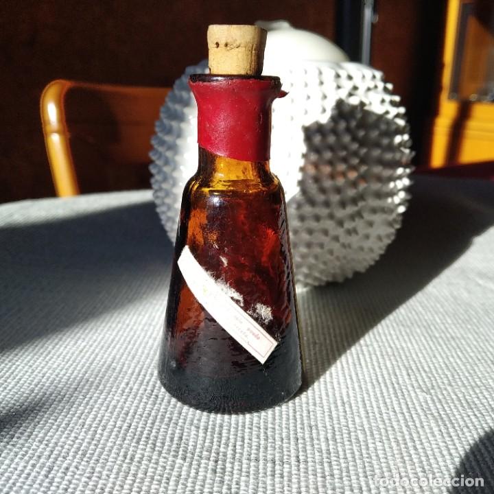 Antig&uuml;edades: Antigua botellita medicamento - Foto 5