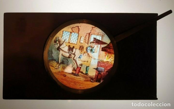 Antigüedades: irrepetible obra arte a mano GRAN diapositiva movimiento herrador caballos firmada a mano 18x10cm - Foto 6 - 228668253