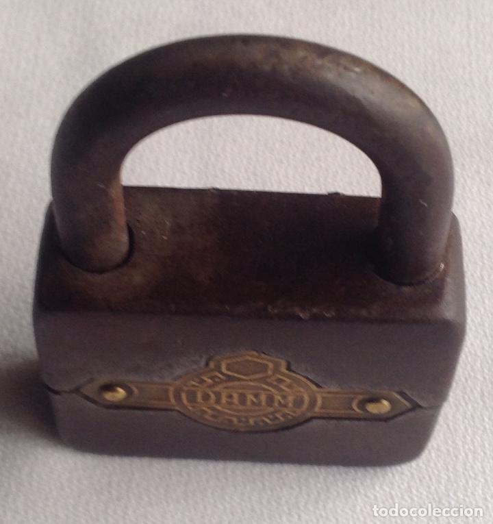 Antig&uuml;edades: CANDADO ANTIGUO DE HIERRO MACIZO MARCA DAMM, SIN LLAVE - Foto 7