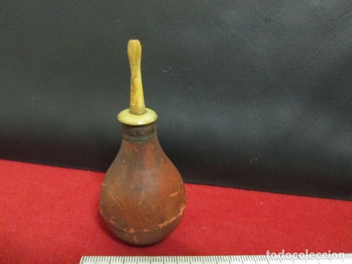Antig&uuml;edades: PERILLA PARA ENGRASE DE ACEITE - Foto 2