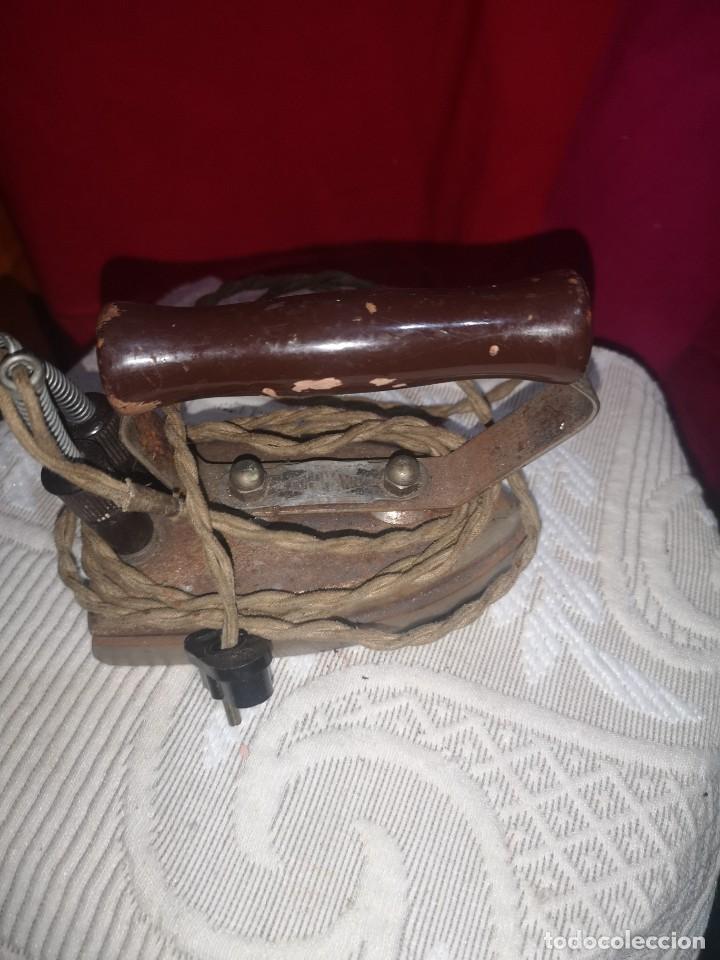 Antig&uuml;edades: Plancha edermann antigua - Foto 1
