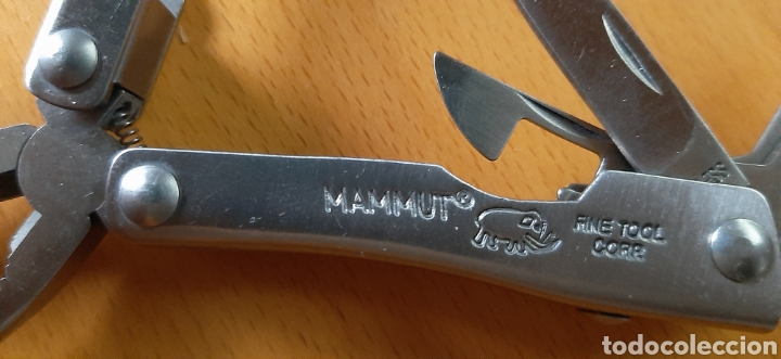 Antig&uuml;edades: Herramienta multifunci&oacute;n Mammut Fine Tool Corr - Con funda - Foto 3
