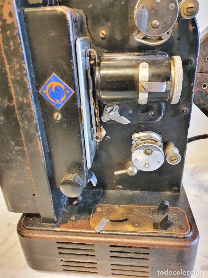 Antig&uuml;edades: ANTIGUO PROYECTOR - Foto 2
