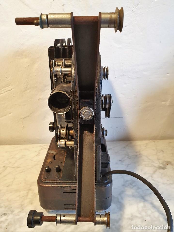 Antig&uuml;edades: ANTIGUO PROYECTOR - Foto 8