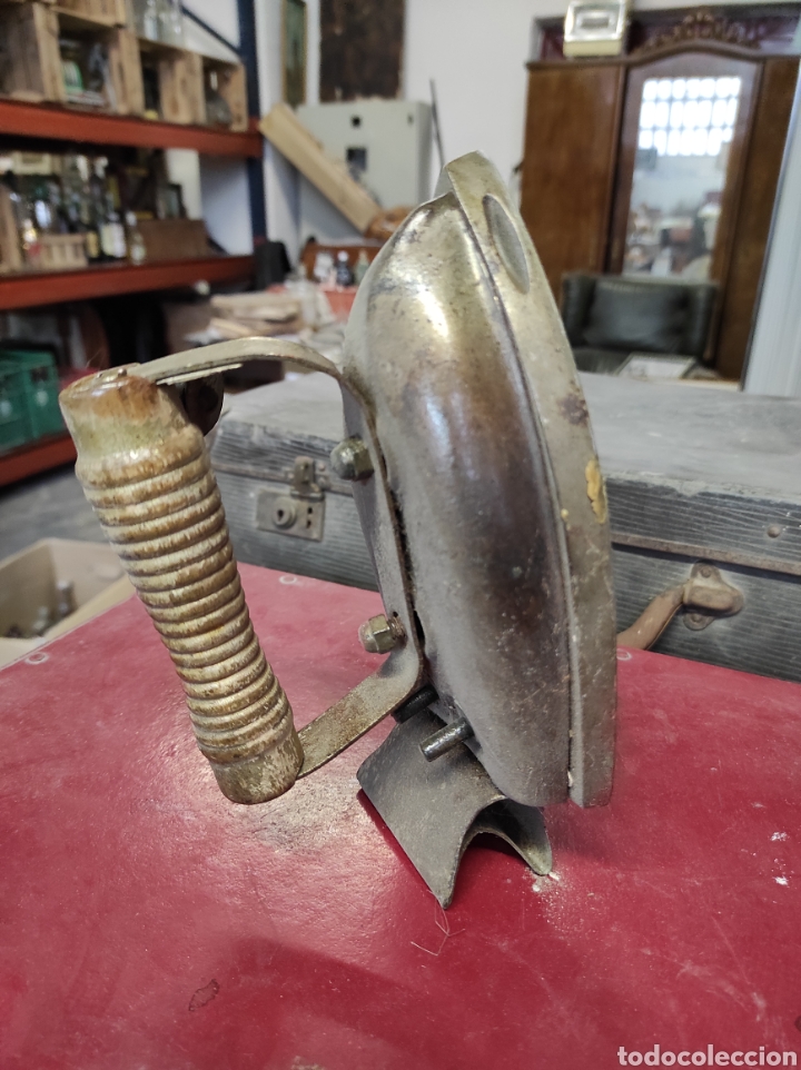 Antig&uuml;edades: ANTIGUA PLANCHA ELECTRICA - Foto 2