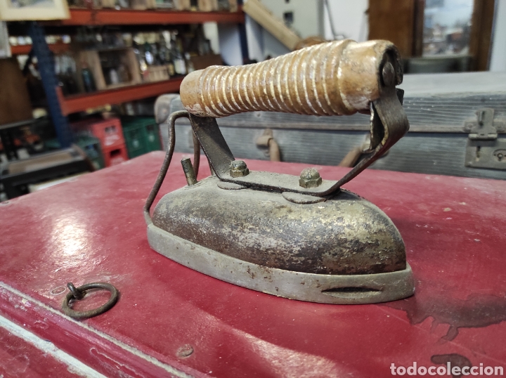 Antig&uuml;edades: ANTIGUA PLANCHA ELECTRICA - Foto 2