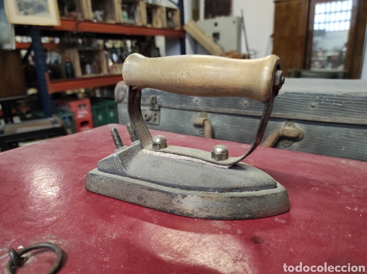 Antig&uuml;edades: ANTIGUA PLANCHA ELECTRICA - Foto 1