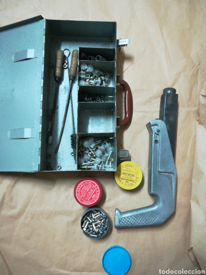 Antig&uuml;edades: Martillo clavador seguridad tornado - Foto 2