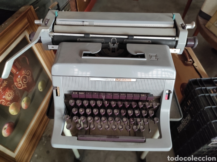 Antig&uuml;edades: M&Aacute;QUINA DE ESCRIBIR HISPANO OLIVETTI L&Iacute;NEA 88 - Foto 2