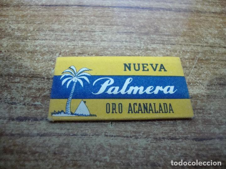 Antig&uuml;edades: FUNDA DE AFEITAR CON HOJA PALMERA - Foto 1