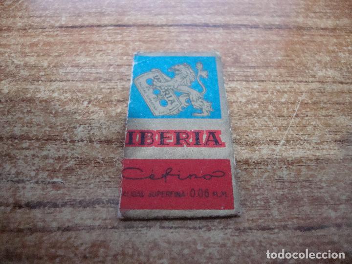 Antig&uuml;edades: FUNDA DE AFEITAR CON HOJA IBERIA - Foto 1