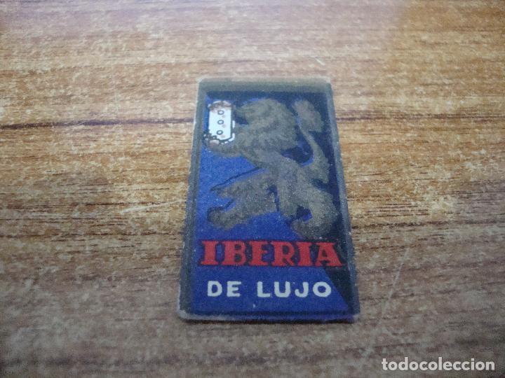Antig&uuml;edades: FUNDA DE AFEITAR CON HOJA IBERIA - Foto 1