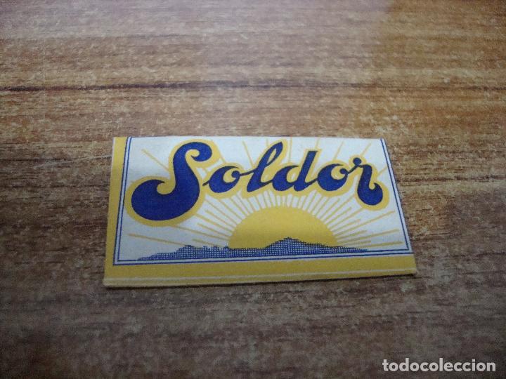 Antig&uuml;edades: FUNDA DE AFEITAR CON HOJA SOLDOR - Foto 1
