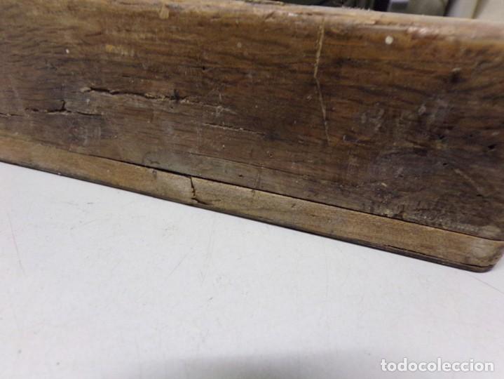 Antig&uuml;edades: ESTAMOS LIQUIDANDO. cepillo carpintero para trabajar la madera - Foto 2