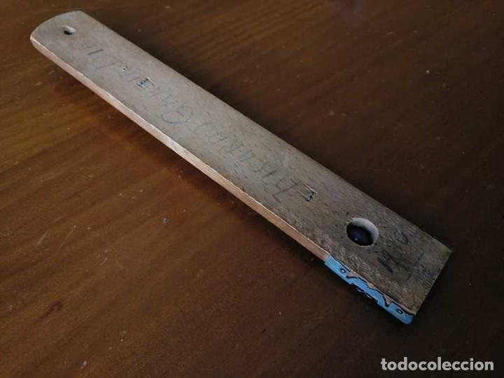 Antig&uuml;edades: TERMOMETRO GRADOS REAUMUR Y CELSIUS - CENT&Iacute;GRADOS - DE LOS A&Ntilde;OS 30 CON BASE DE MADERA. - Foto 20