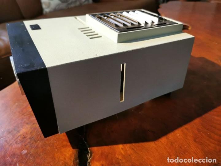 Antig&uuml;edades: PROYECTOR DE DIAPOSITIVAS HANIMEX ANORAMA 300 FUNCIONANDO - Foto 4