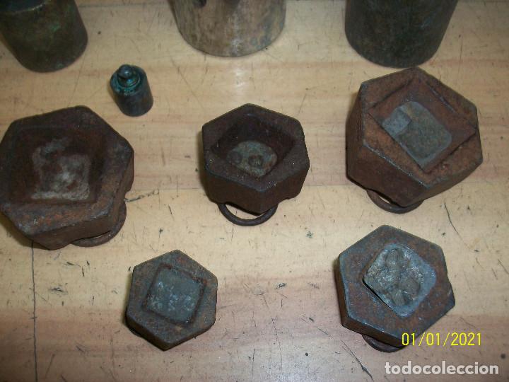 Antig&uuml;edades: LOTE DE 9 PESAS - Foto 6