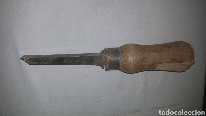 Antig&uuml;edades: Escoplo para madera marca Peugeot - Foto 1