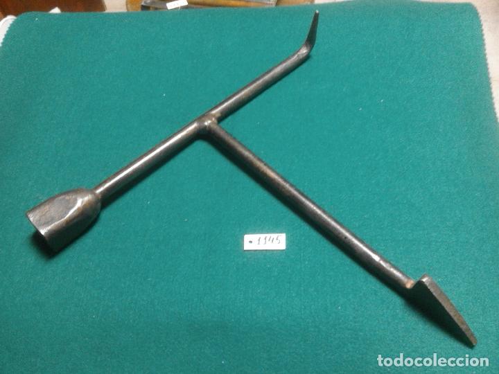 Antig&uuml;edades: ANTIGUA Y CURIOSA LLAVE - Foto 1
