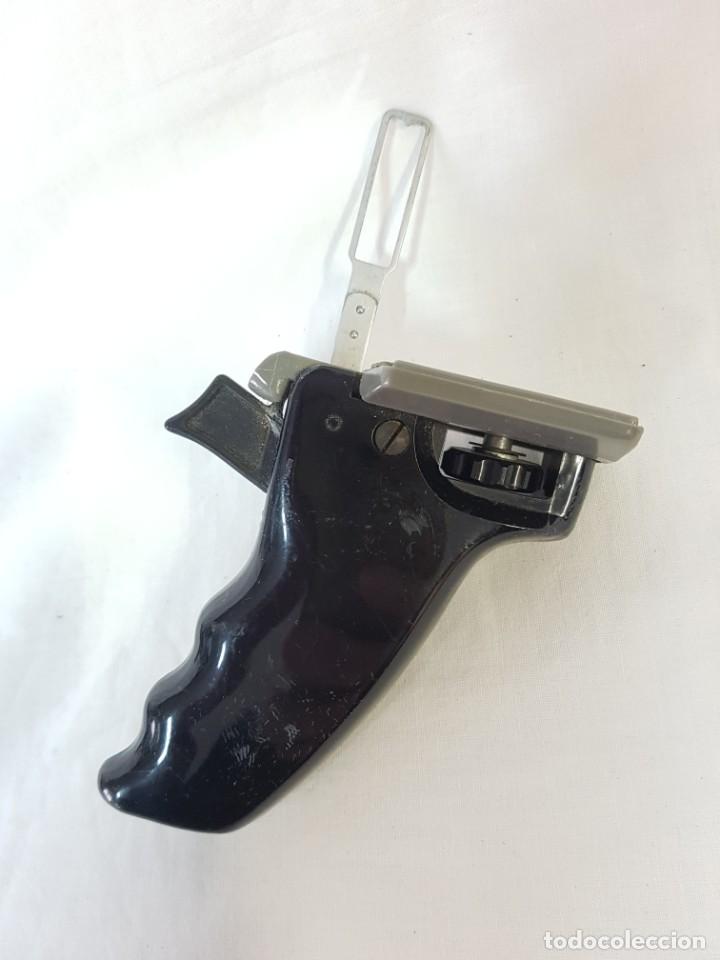 Antig&uuml;edades: Grip, empu&ntilde;adura para Bauer 8mm. - Foto 2