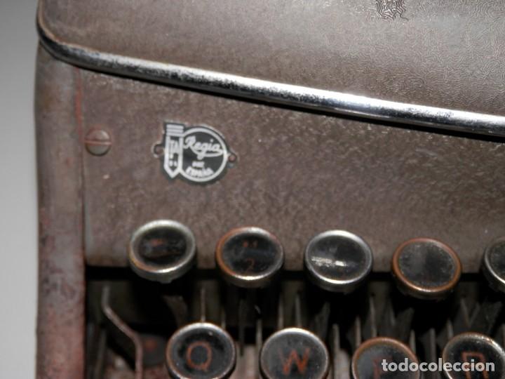 Antig&uuml;edades: MAQUINA DE ESCRIBIR DE LA MARCA REGIA - Foto 7