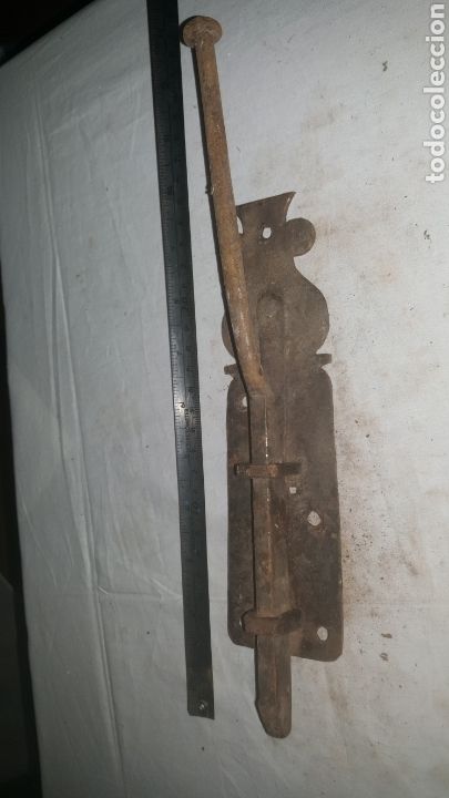 Antig&uuml;edades: pasador de forja - Foto 1
