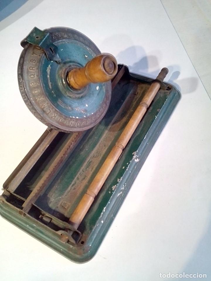 Antigüedades: Máquina de escribir infantil -Bajada de precio - Foto 2 - 233836710