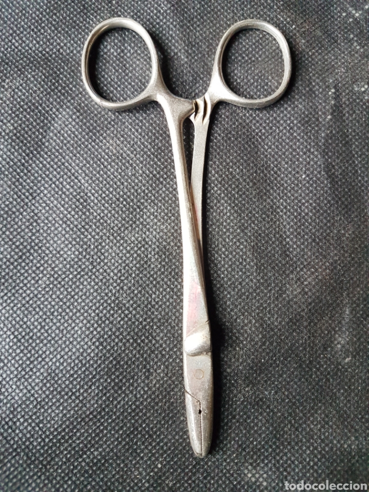 Antig&uuml;edades: Antiguas pinzas medicas - Foto 1