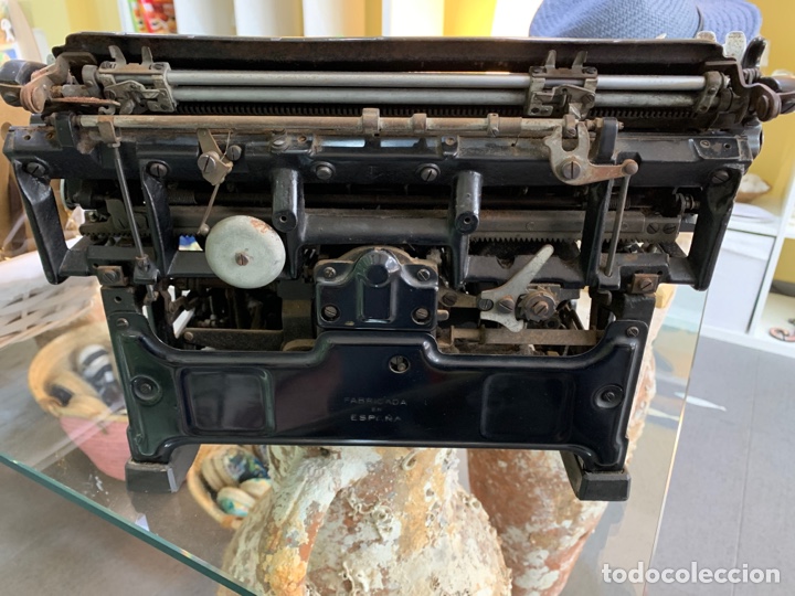 Antig&uuml;edades: M&aacute;quina de Escribir antigua - Foto 3
