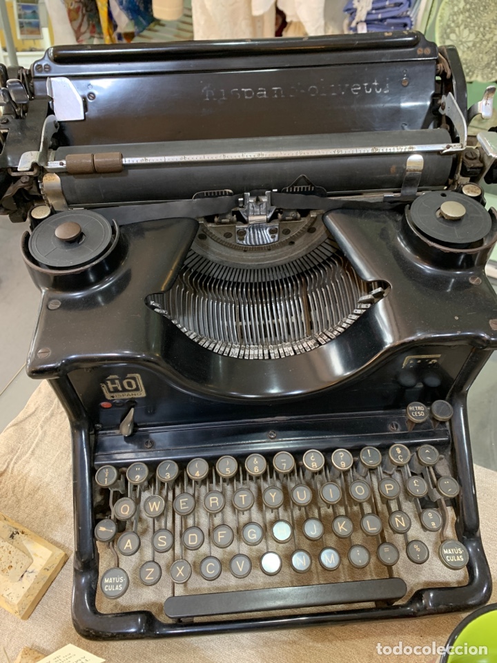 Antig&uuml;edades: M&aacute;quina de Escribir antigua - Foto 1