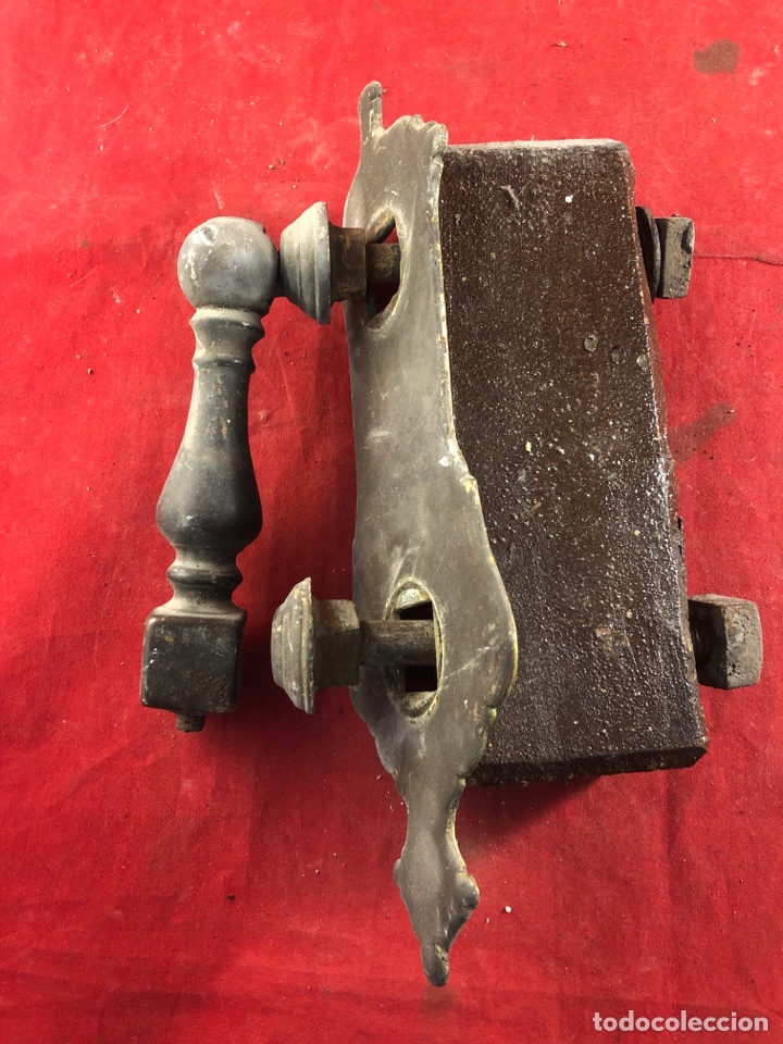 Antig&uuml;edades: Aldaba o llamador - Foto 3
