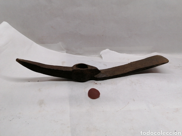 Antig&uuml;edades: Pico de hierro - Foto 1