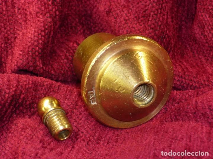 Antig&uuml;edades: Plomada sin nuez. Construcci&oacute;n. Bronce. Plumb bob without nut. Construction. Bronze. - Foto 4