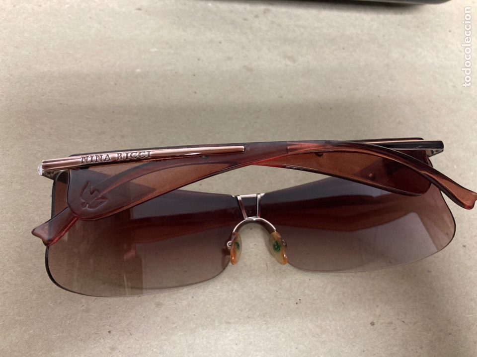Antig&uuml;edades: Gafas de sol de la marca NINA RICCI - Foto 4