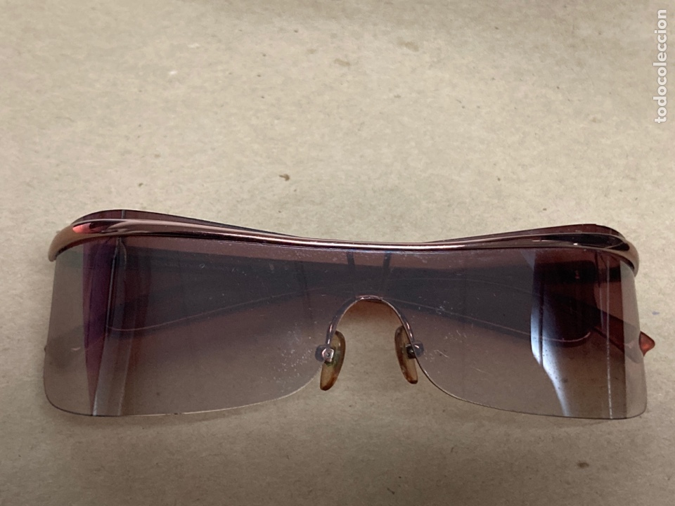 Antig&uuml;edades: Gafas de sol de la marca NINA RICCI - Foto 5