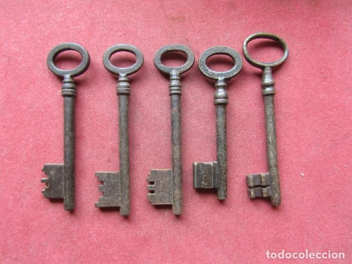 Antig&uuml;edades: Lote de 5 llaves Antiguas - Foto 2