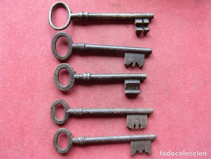 Antig&uuml;edades: Lote de 5 llaves Antiguas - Foto 3