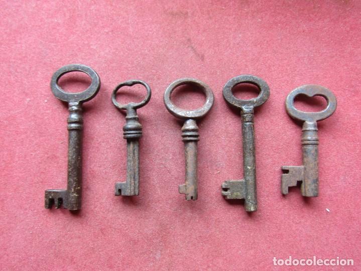 Antig&uuml;edades: Lote de 5 llaves Antiguas - Foto 2
