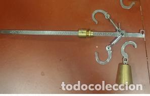 Antig&uuml;edades: Balanza romana alcance 250 kg - Foto 1